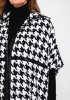 Natalia Collection One Size Houndstooth Cape Style Coat, Black & White