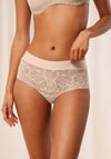 Triumph Body Make Up Illusion Lace Shorty, Nude